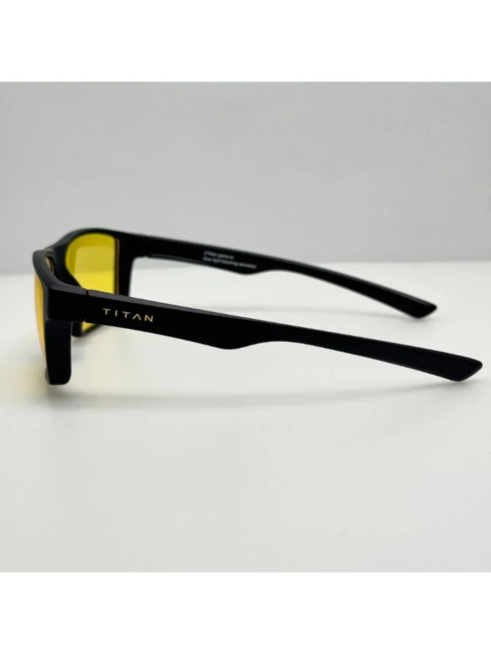 Titan Sunglasses Game On DK107 Blue Light 57-17-136